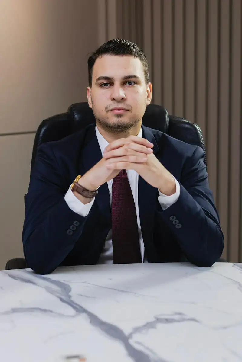 Dr. Victor Tavares – Advogado Trabalhista em Maceió
